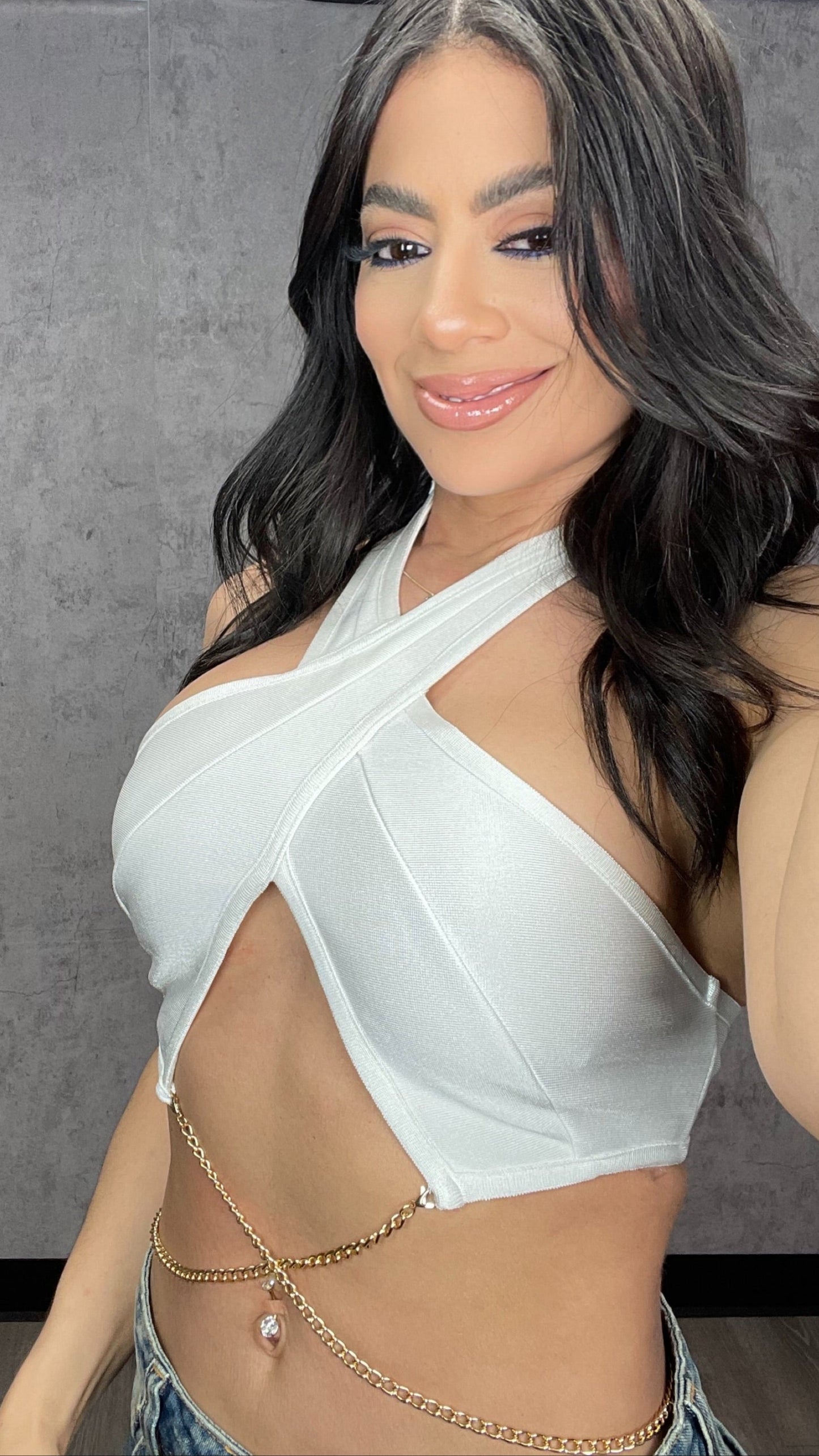 Amanda White & Chain Top