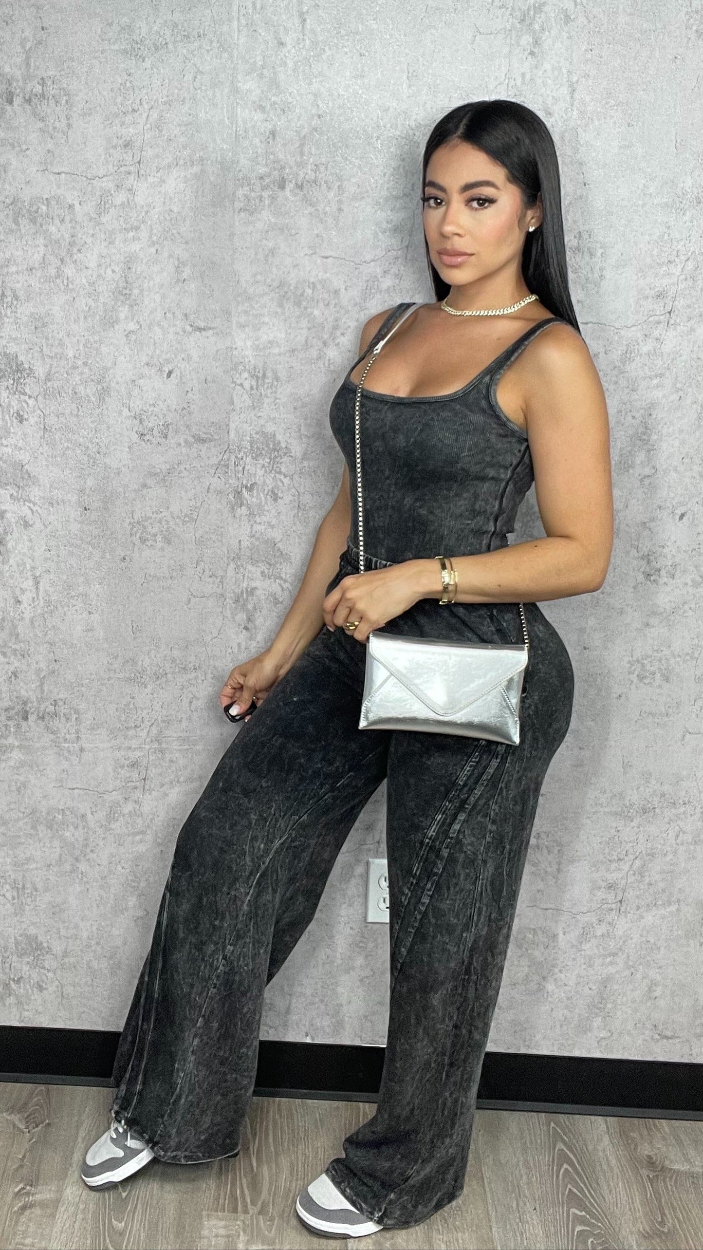 Mineral Bodysuit and Wide Legs Pants