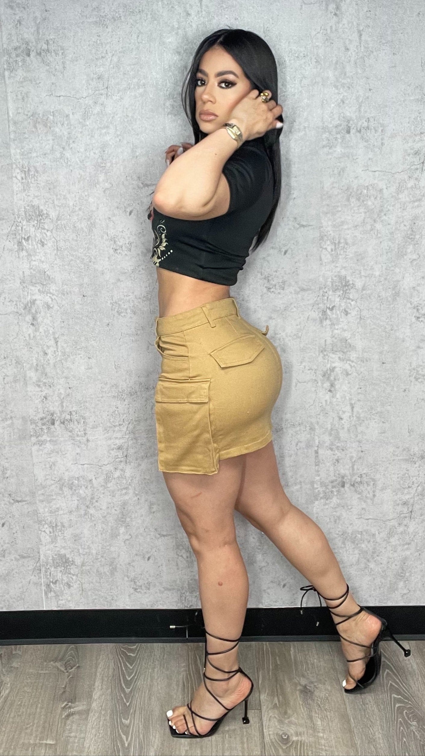 Multi Pocket Skirt