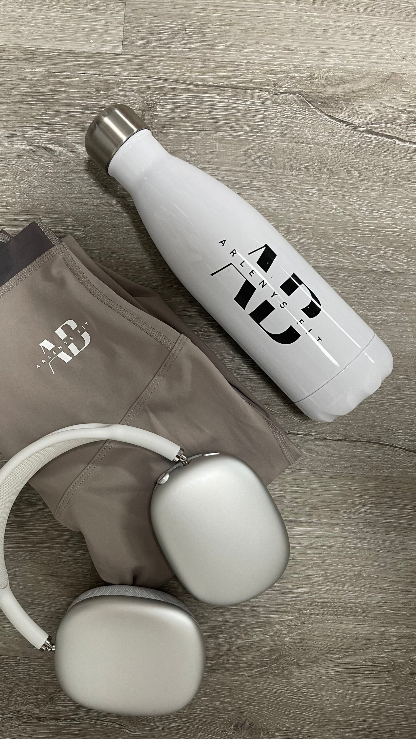 Arlenys Insulated Bottles (2 Colors)