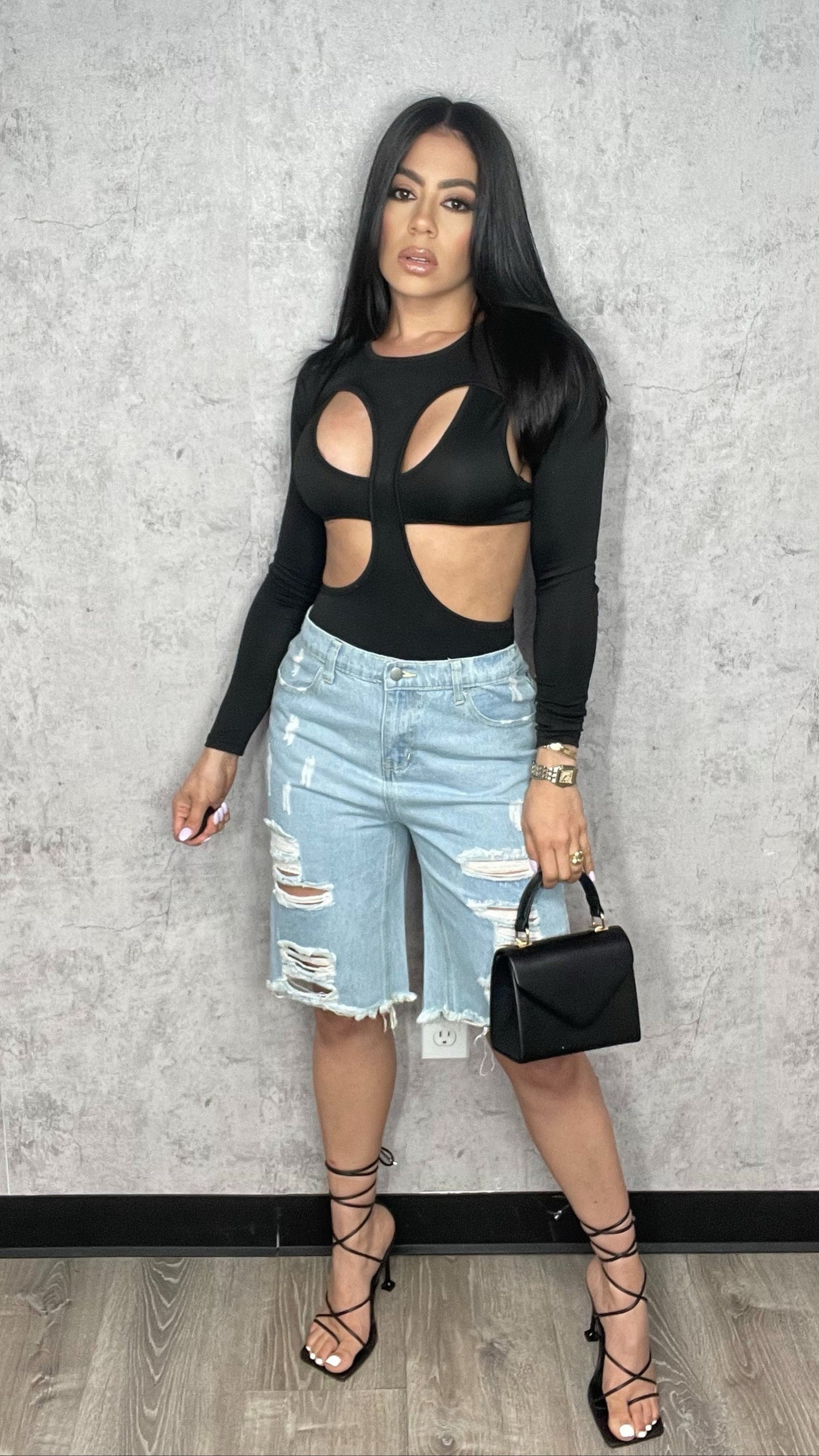 Distressed Bermuda Denim Pants