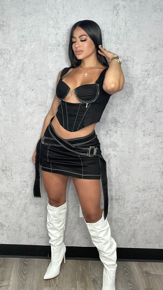 Buckle Skirt Set Black