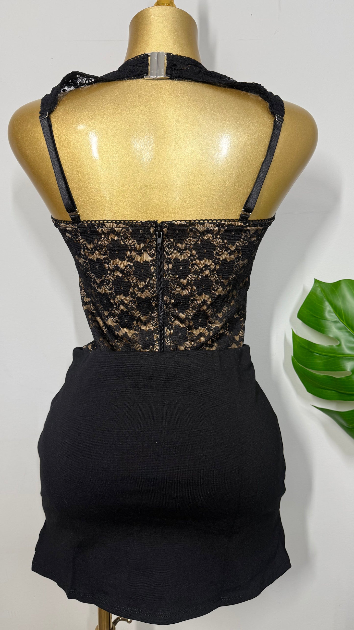 BLACK SKORT