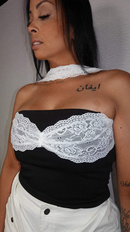 LACE ROMANTIC TOP
