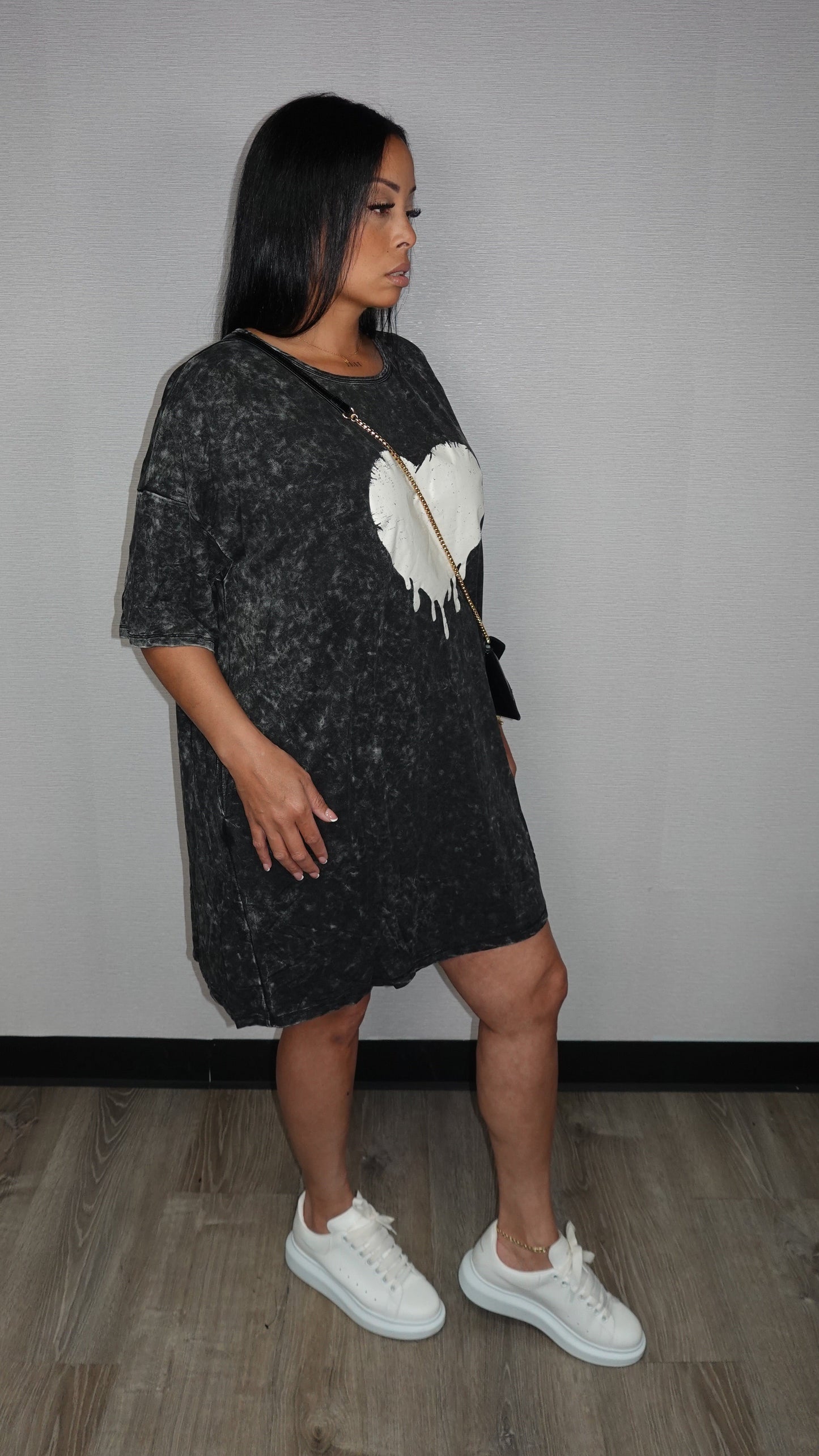 HEART LOOSE FIT DRESS