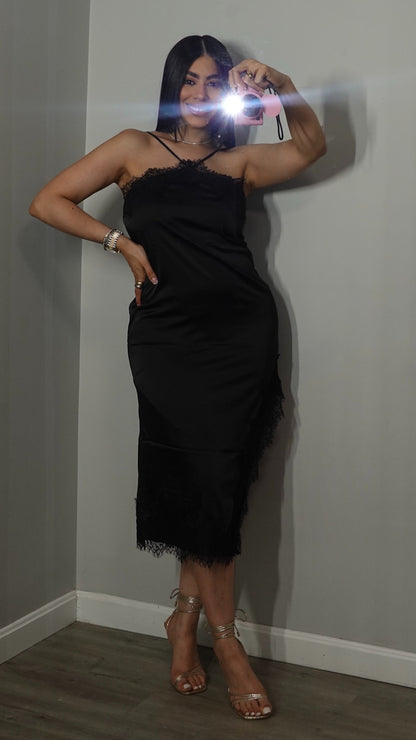 LORENA SATIN LACE DRESS BLACK