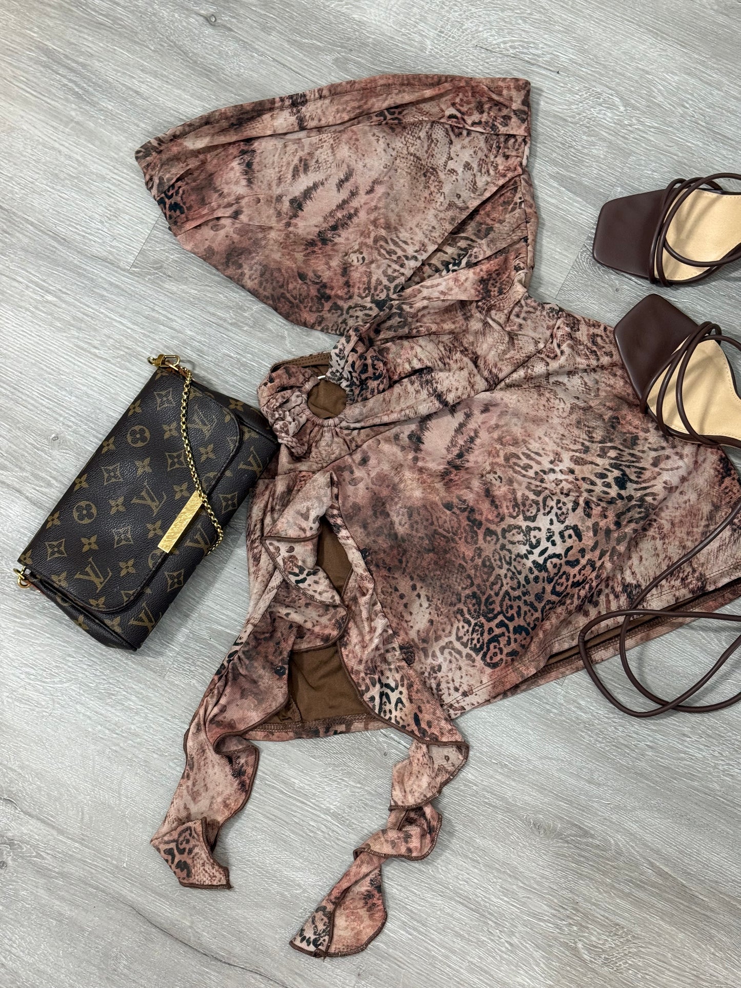 ANIMAL PRINT MINI DRESS