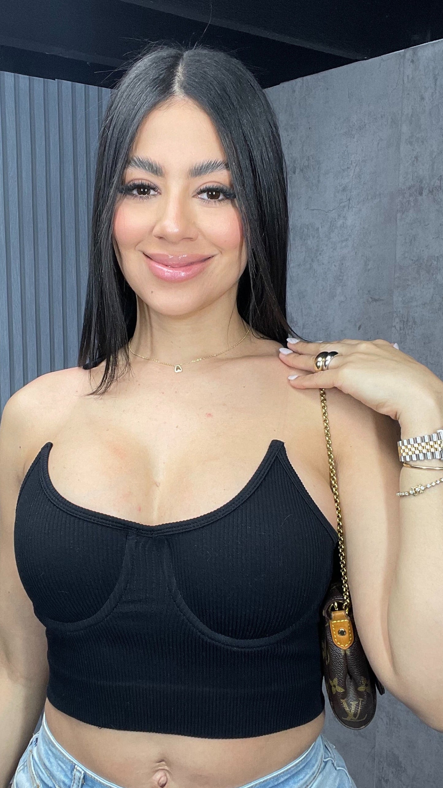 Invisible Strap One Size Top Black