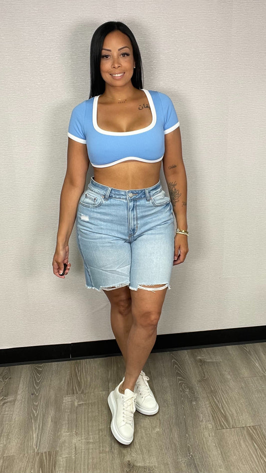 BLUE AND WHITE ONE SIZE TOP