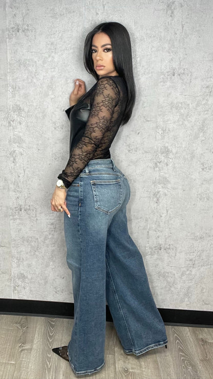 ASYMMETRICAL WAIST  CELLO Jeans