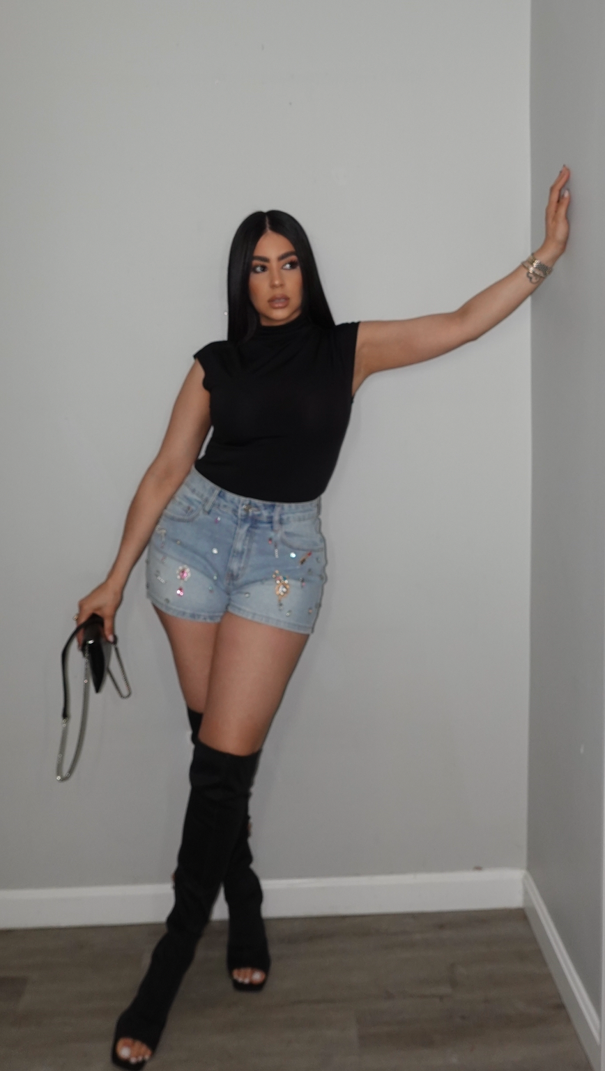 MARENELA DENIM SHORTS