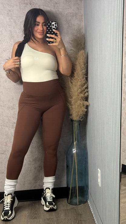 KARLA PANTS SET BROWN AND MOCHA