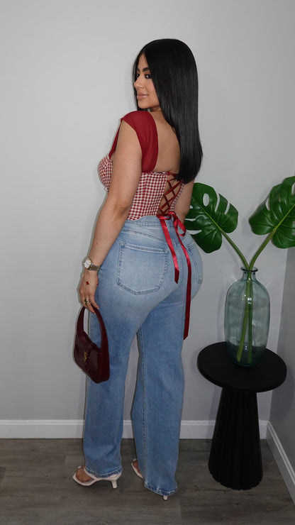 ANGY BUSTIER