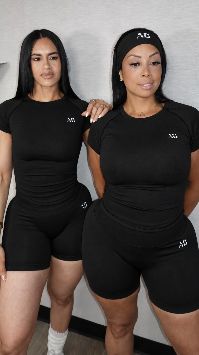 AB SNATCHED BLACK SHORT SET