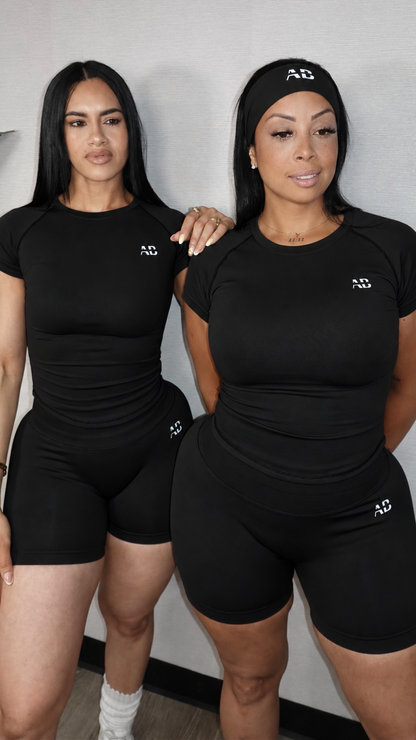 AB SNATCHED BLACK SHORT SET