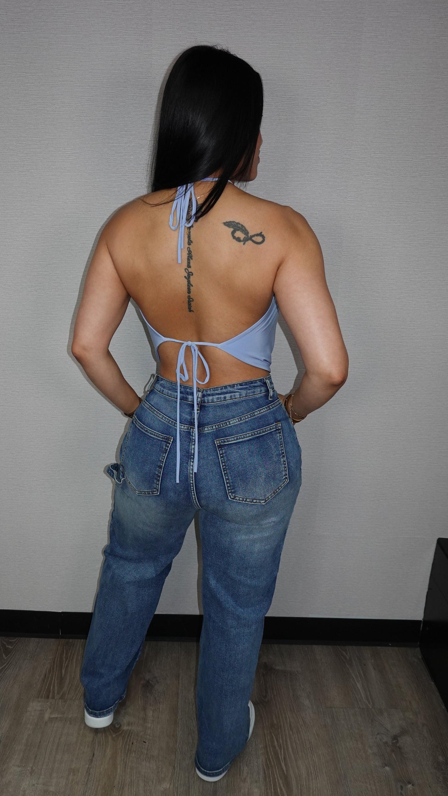 HALTER BLUE TOP