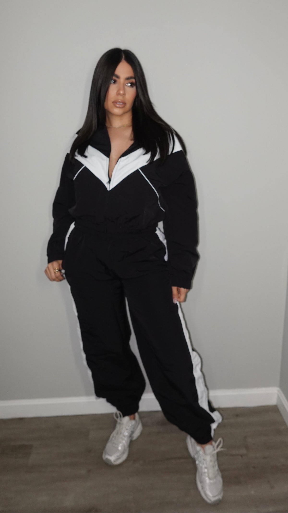 BLACK COLOR BLOCK TRACKSUIT