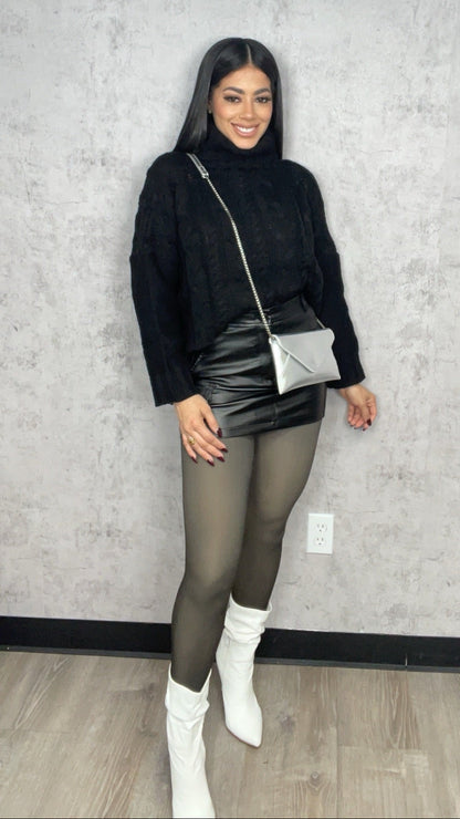 TURTLE NECK OVERSIZED SWEATER TOP
