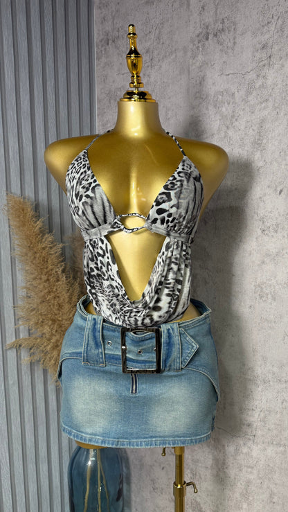 BELT MINI DENIM SKIRT