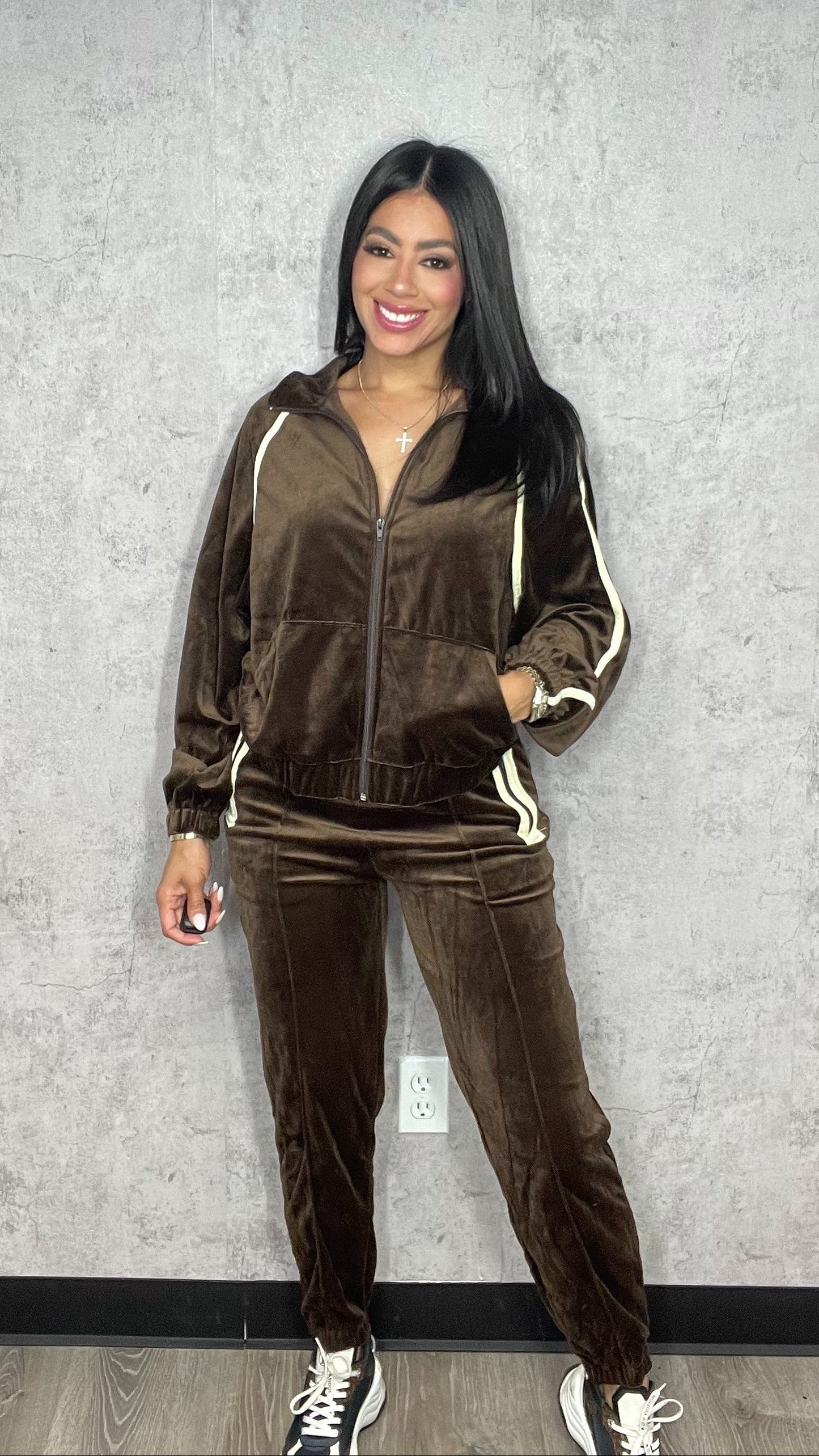 Velour Tracksuit Pants Set Brown