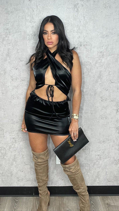 Maraya Black Leather Set