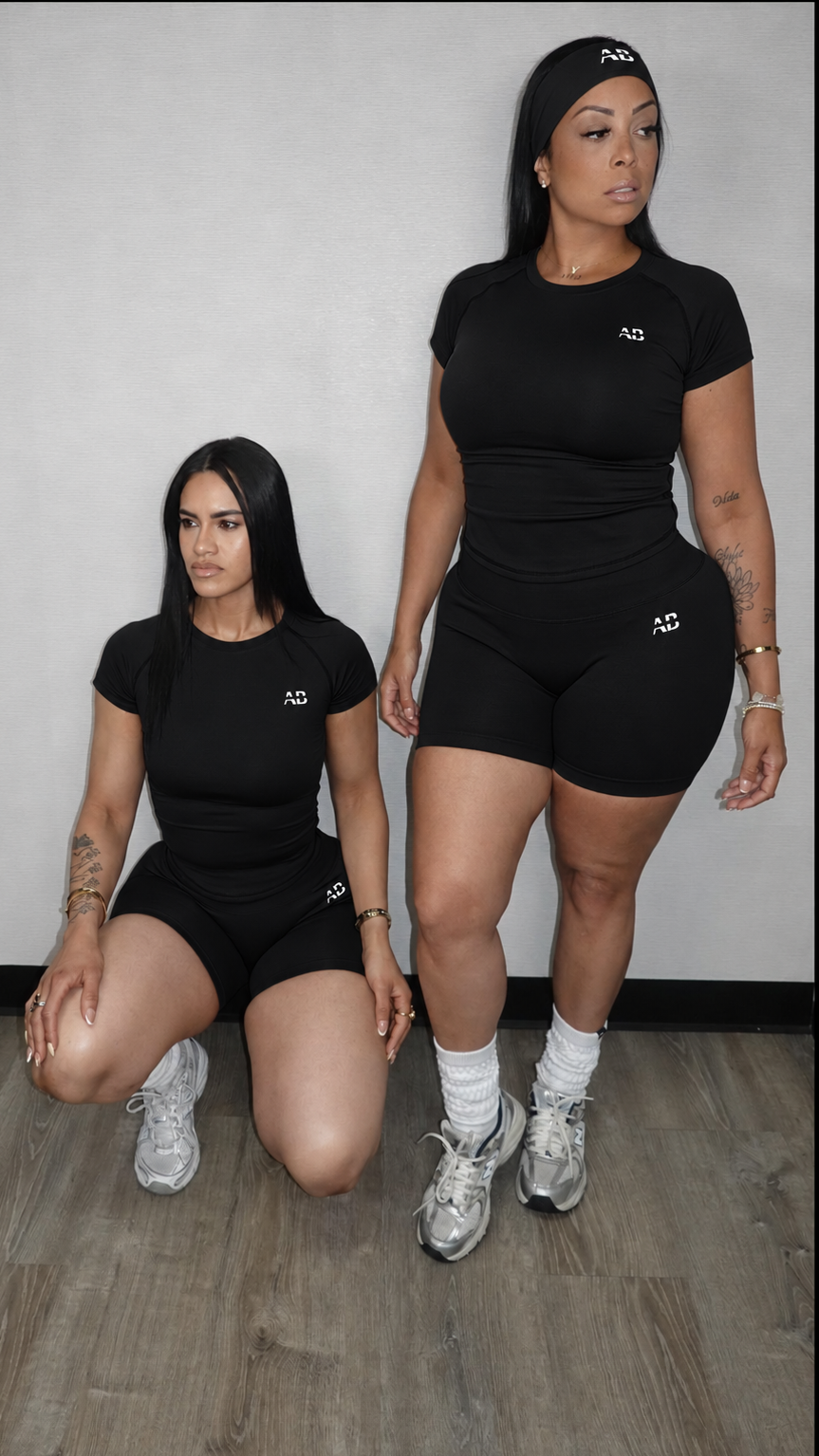 AB SNATCHED BLACK SHORT SET