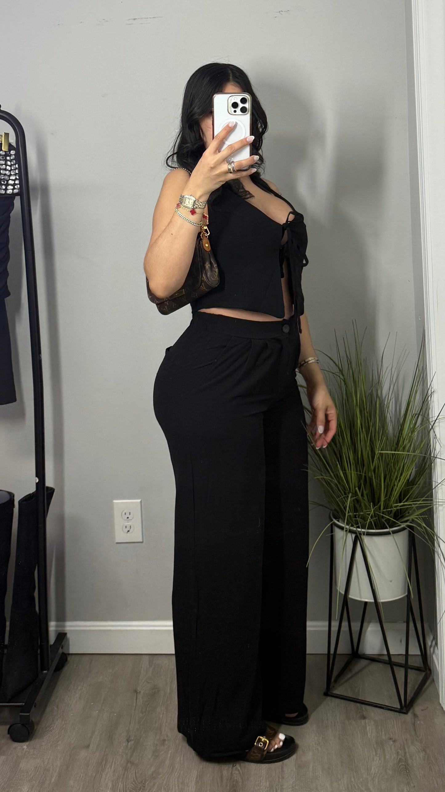 JENIKA BLACK PANTS SET