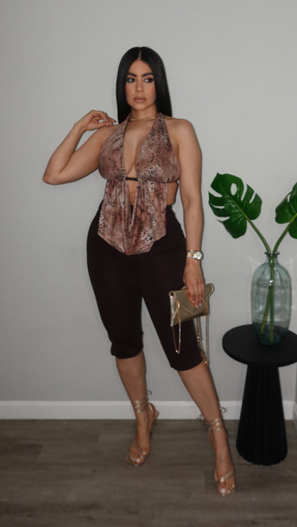 BROWN CAPRI PANTS