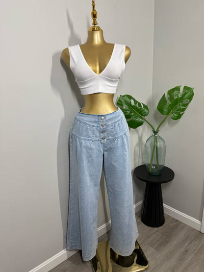 BASIC WHITE CROP TOP