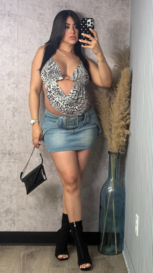 BELT MINI DENIM SKIRT