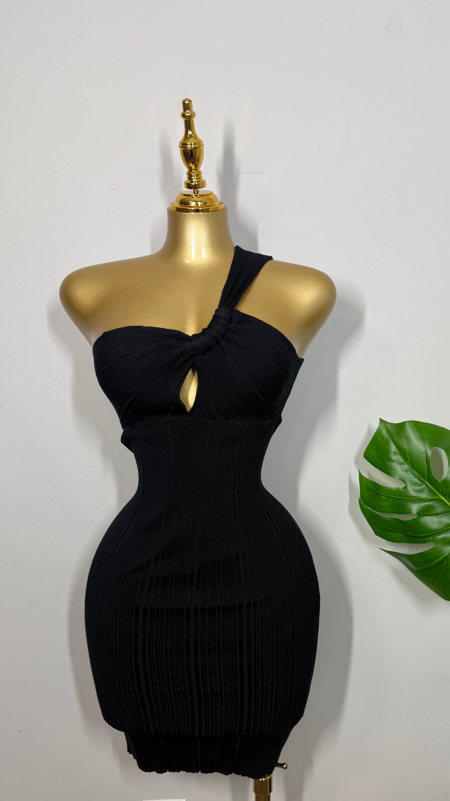 FANNY ONE SHOULDER BLACK DRESS