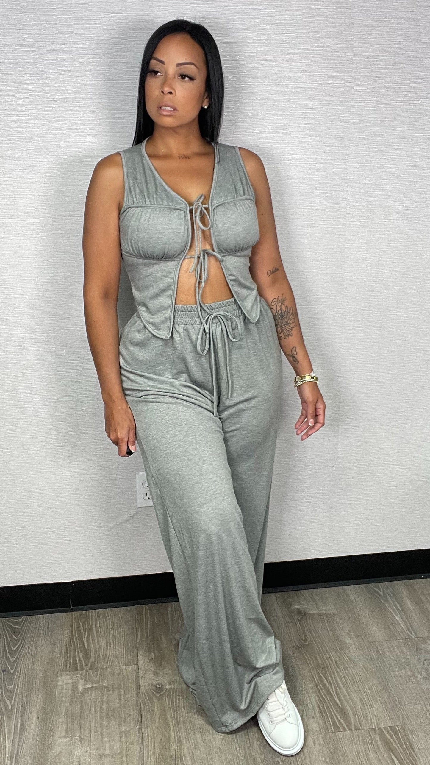 TAMARY GREY PANTS SET