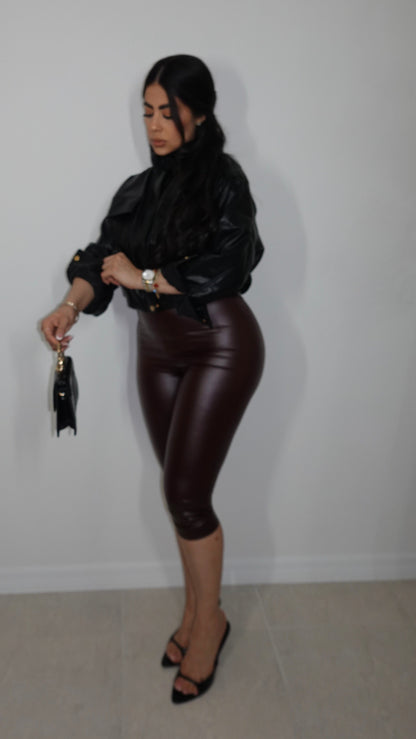 BLACK LEATHER JACKET