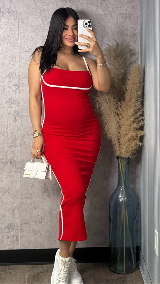 MUST HAVE RED DRESS