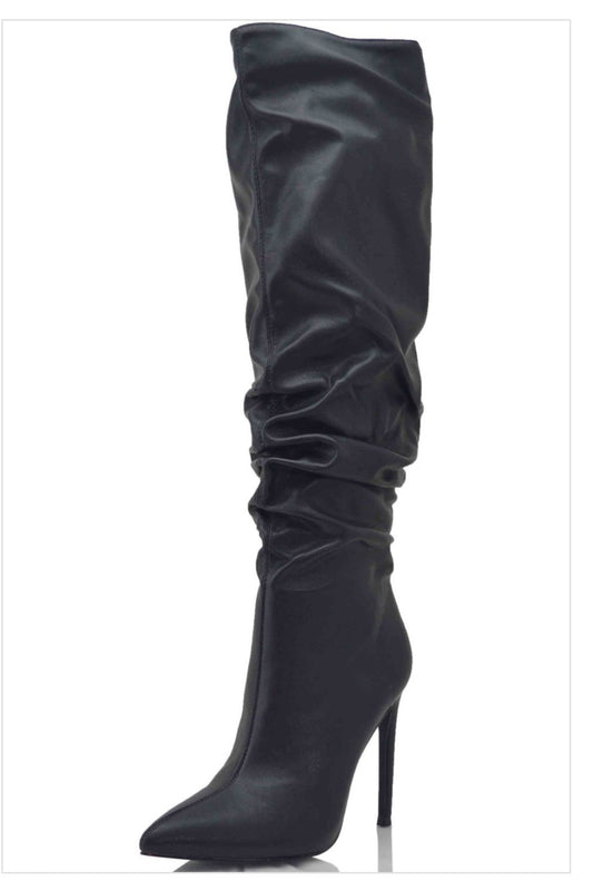 Naira Boots Black