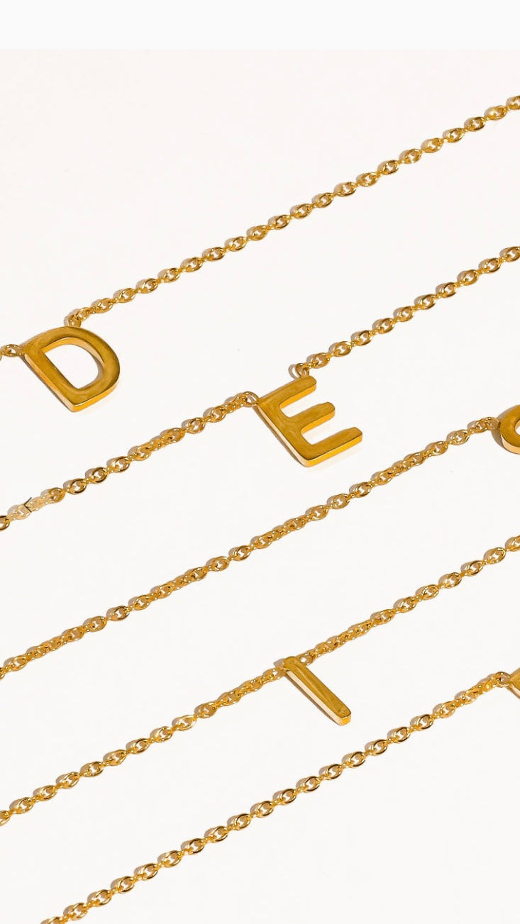 18k Gold Non-tarnish Classic Letter Necklace