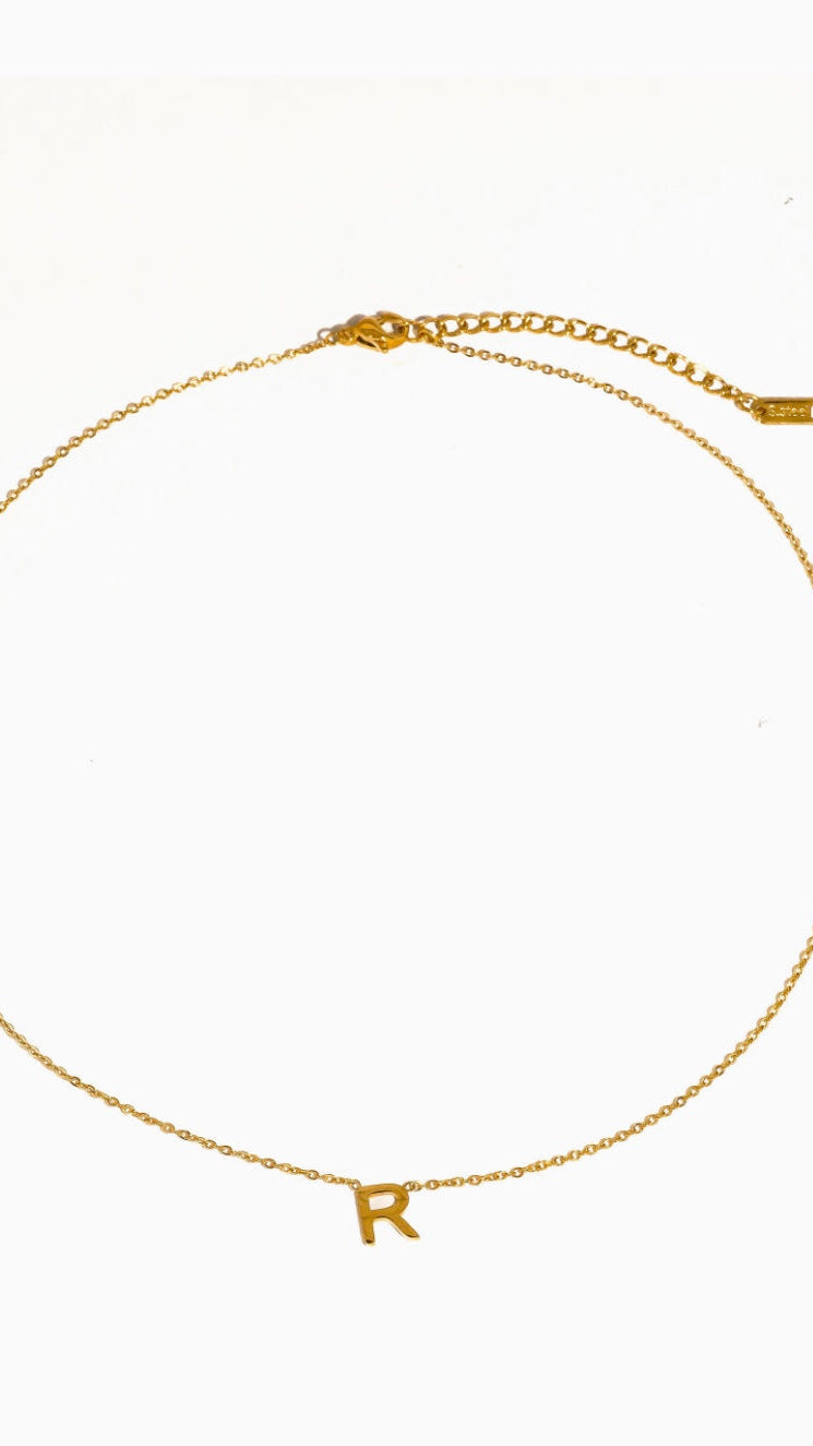 18k Gold Non-tarnish Classic Letter Necklace