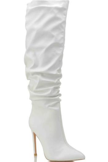 Naira Boots White